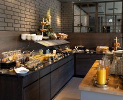 Fruehstuecksbuffet-02.jpg
