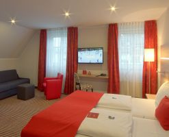 Junior Suite-das seidl 01.jpg